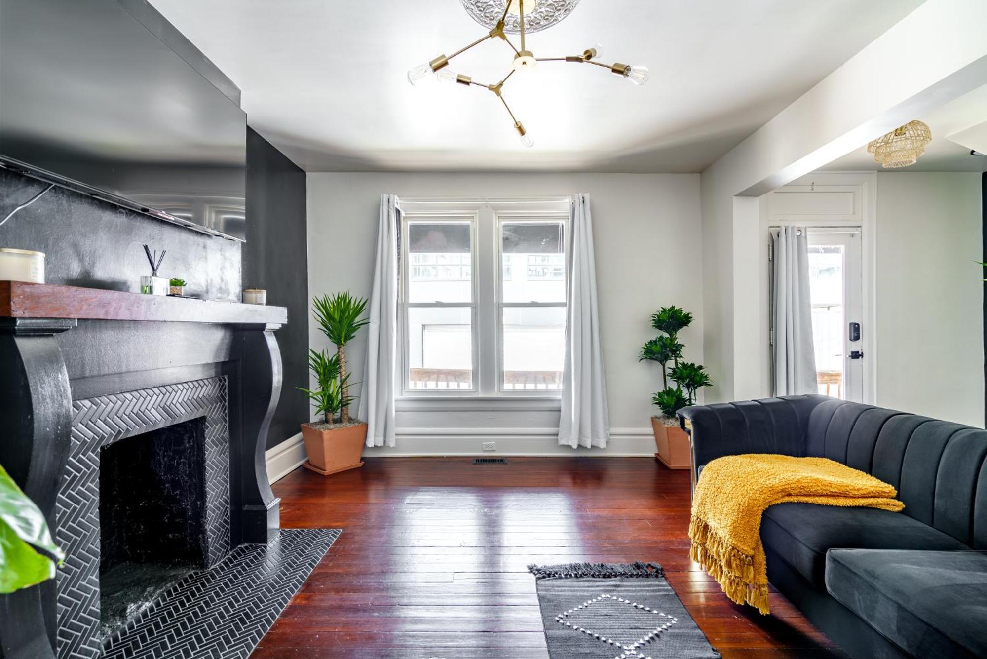 Prime Location Top Rated Clean Parking Free Columbus Exterior foto